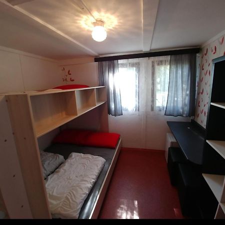 Juniorcamp Nova Zivohost Hotel Krecovice Ngoại thất bức ảnh