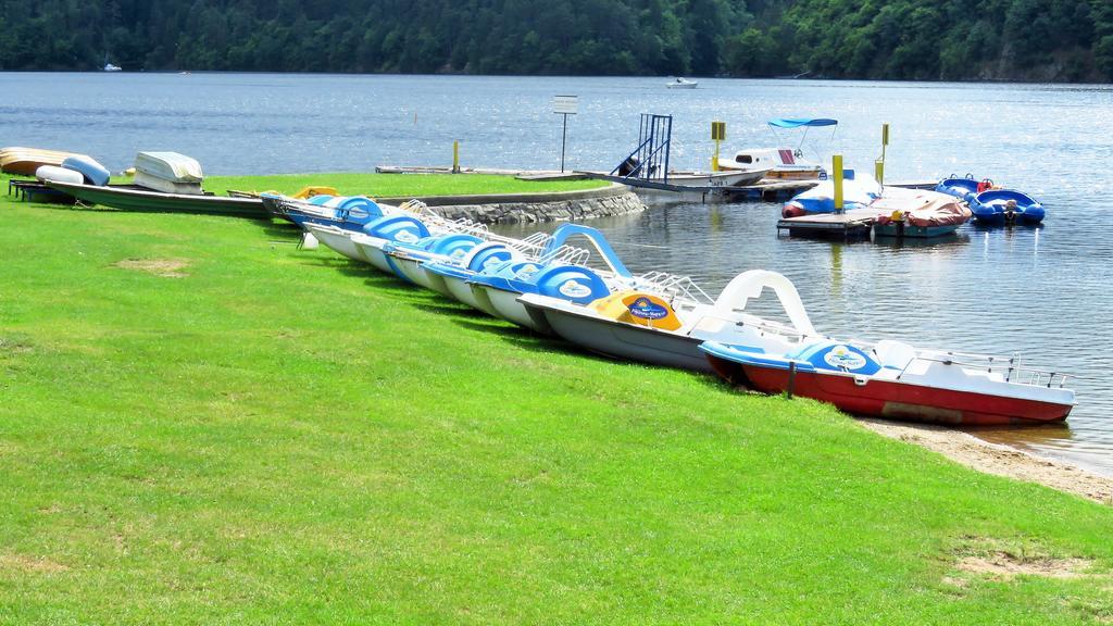 Juniorcamp Nova Zivohost Hotel Krecovice Ngoại thất bức ảnh