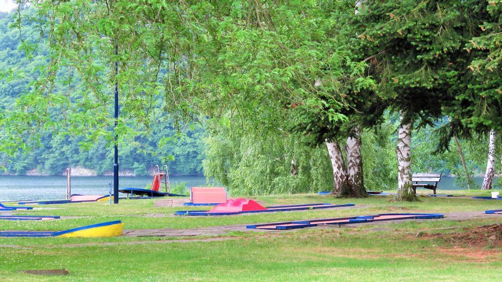 Juniorcamp Nova Zivohost Hotel Krecovice Ngoại thất bức ảnh